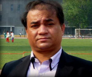 Ilham Tohti. Photo from Tibetan writer Woeser's Twitter account @degewa.